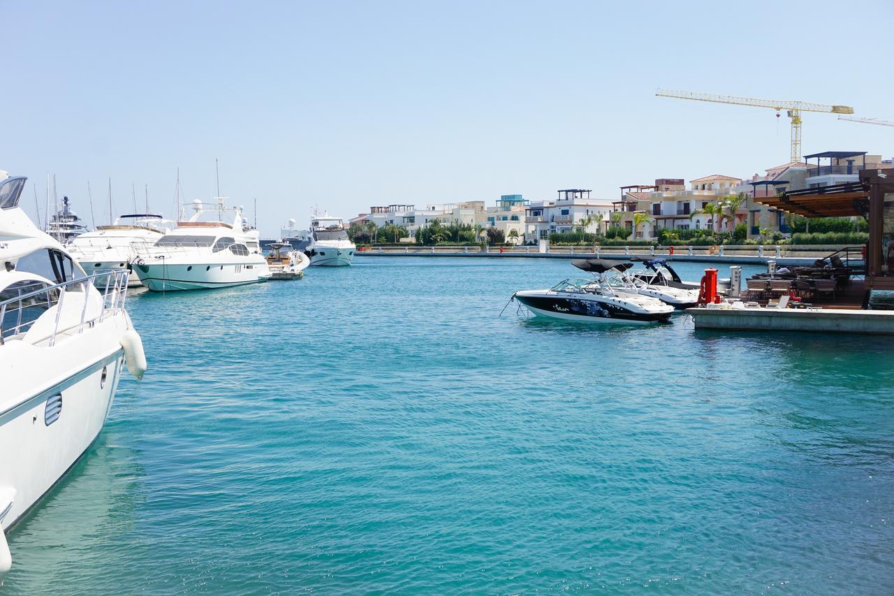 Limassol Marina Nereids D22 By Ezoria Villas Exteriör bild